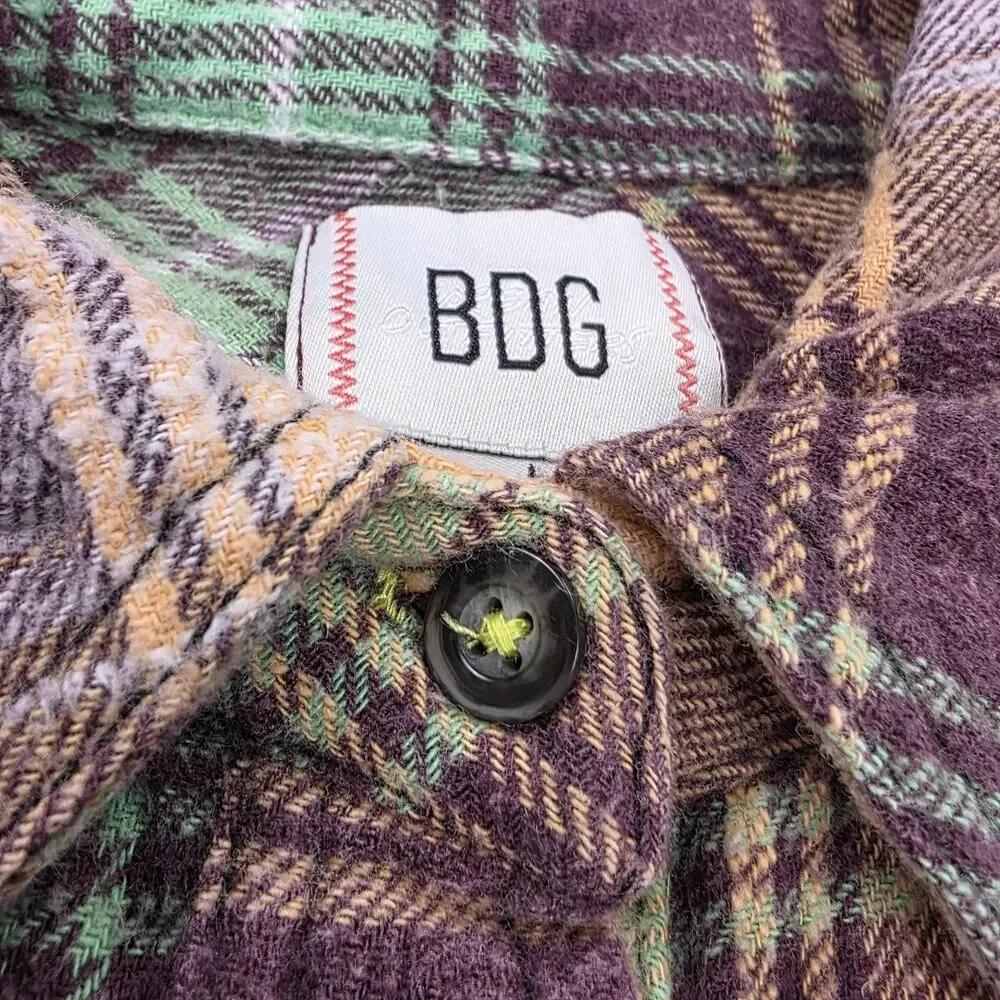 BDG Shirt Womens XS Multicolor Plaid Flannel Raw Hem Button Up Relaxed Fit Boho - Picture 13 of 16
